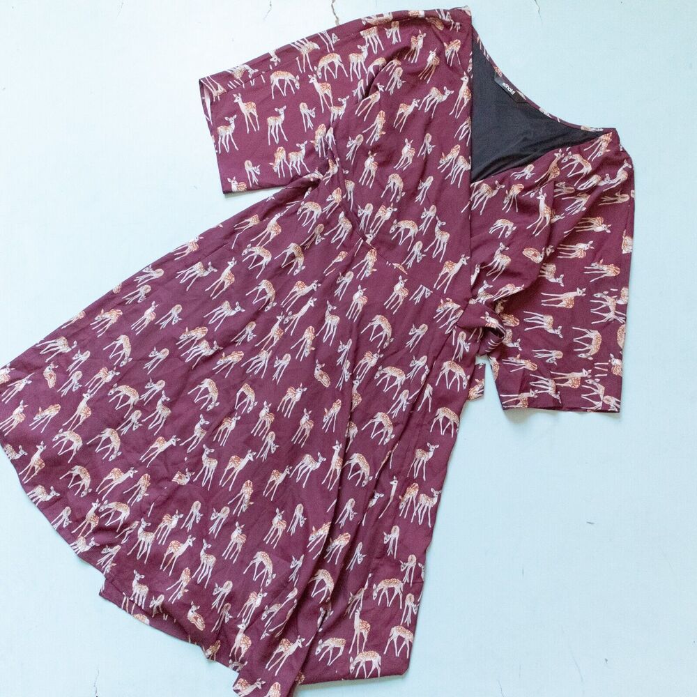 eShatki Maroon Deer Print Crepe Short Sleeve Wrap Dress Size XL/1X - Picture 2 of 9